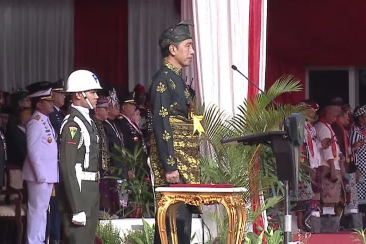 Perkuat Nilai Pancasila: Jokowi dan Kabinet Peringati Hari Lahir Pancasila di Riau
