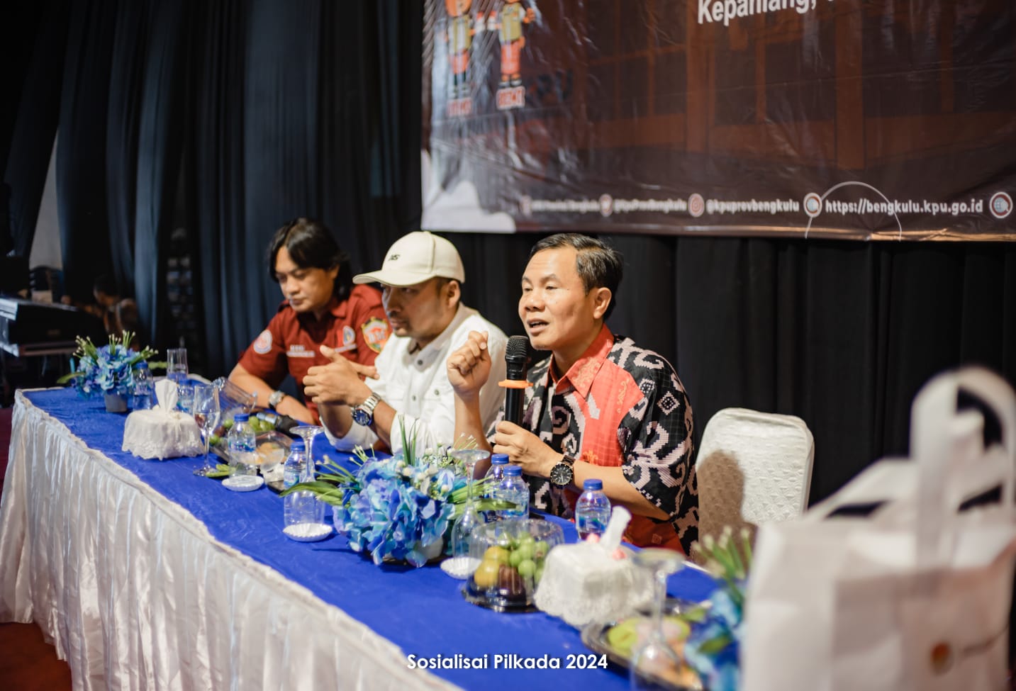 Foto WhatsApp Image 2024 10 11 at 14.54.44 1 – Sosialisasi Pilkada Bengkulu 2024: KPU dan IWO Bengkulu Bersinergi Wujudkan Pilkada Aman dan Bersih | JAKARTA | termobariknews.com