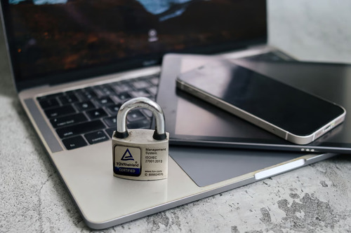 Foto deGadai Perluas Layanan Gadai Gadget dengan Keamanan Data Terjamin 1 – deGadai Perluas Layanan Gadai Gadget dengan Keamanan Data Terjamin | JAKARTA | termobariknews.com