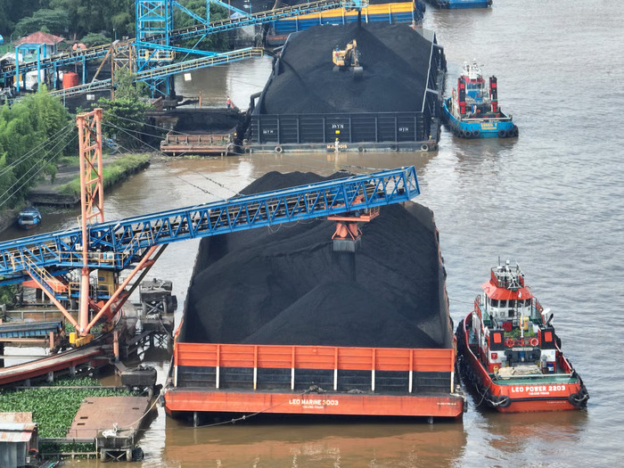 Foto KAI Logistik Tembus 134 Juta Ton Hingga Juli 2025 – Kinerja Angkutan KAI Logistik Tembus 13,4 Juta Ton Hingga Juli 2025 | NASIONAL | termobariknews.com