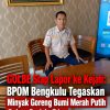 Petugas BPOM Bengkulu melakukan pengecekan terhadap produksi minyak goreng di Bengkulu